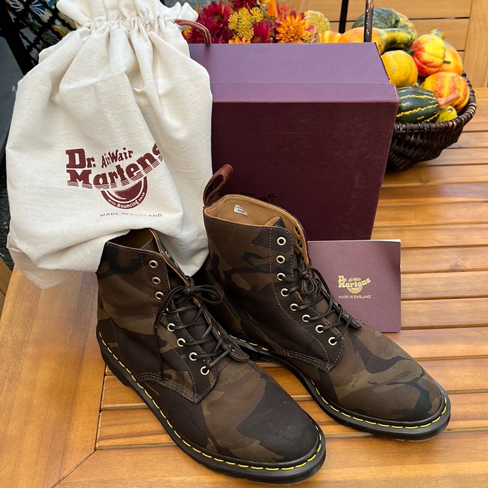 RARE EUC England Dr. Martens Pascal Olive & Dark Tan Camo boot. Mens US 12